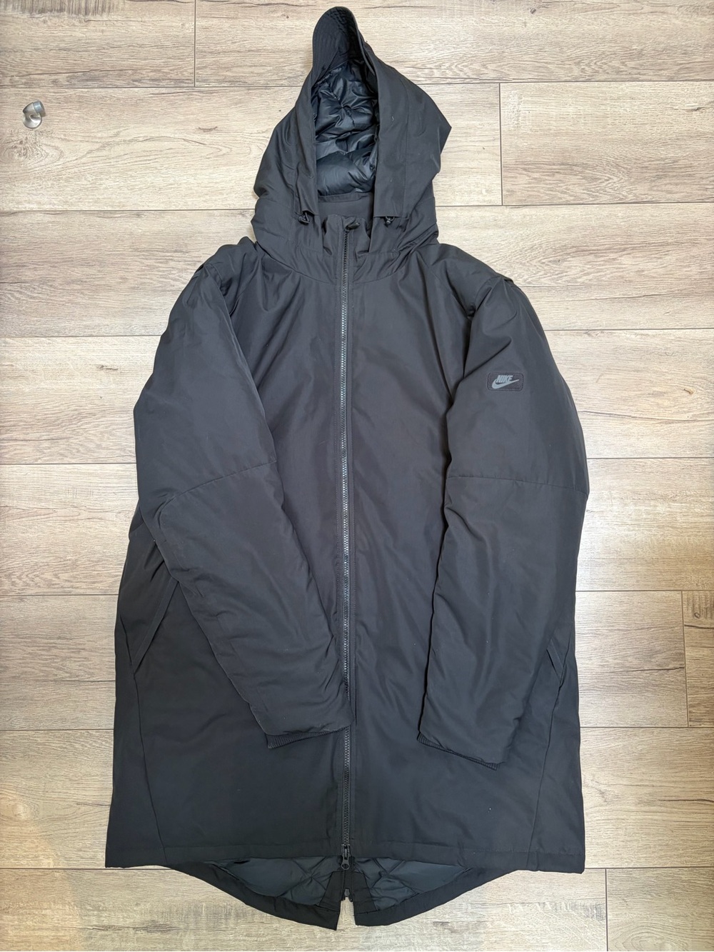 Nike Long Down Parka Black Mens XL Hooded Puffer Coat Sideline - Picture 5 of 9